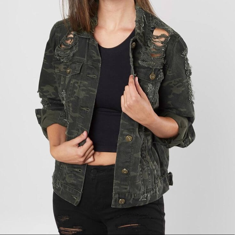SALE !! Waimea Distressed Camo Denim Jacket